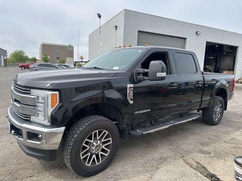 Used 2018 Ford F350 Lariat w/ Lariat Ultimate Package AWD/4WD image 1
