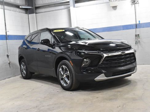 Used 2024 Chevrolet Blazer LT w/ Convenience Package AWD/4WD image 27