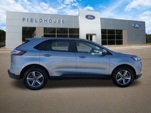 Used 2024 Ford Edge SEL w/ Convenience Package image 11