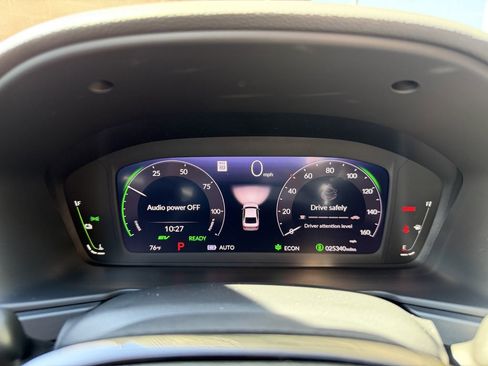 Used 2024 Honda Accord Touring image 18