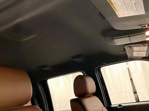 Used 2015 Ford F250 Platinum image 21