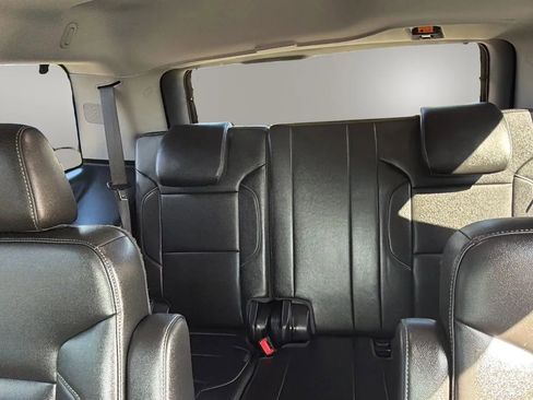 Used 2019 Chevrolet Tahoe LT RWD image 22