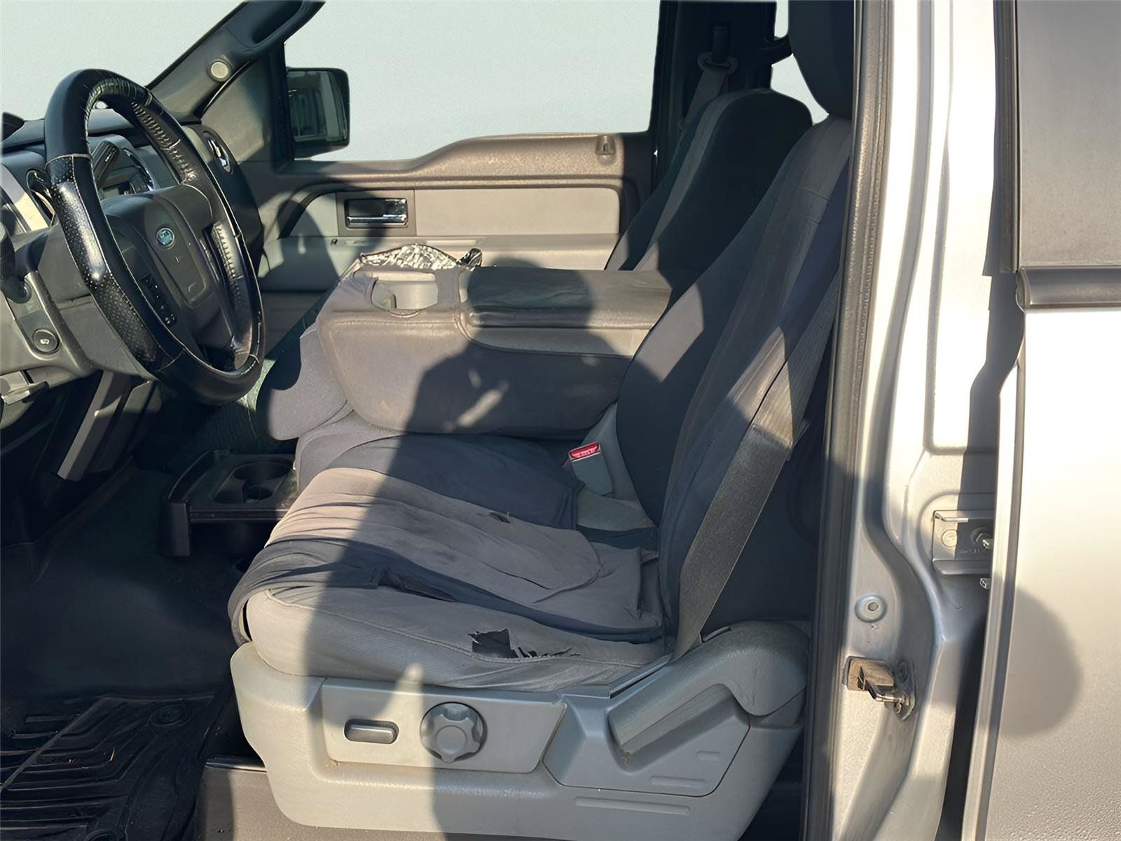 Used 2013 Ford F150 XLT w/ XLT Chrome Pkg AWD/4WD image 6