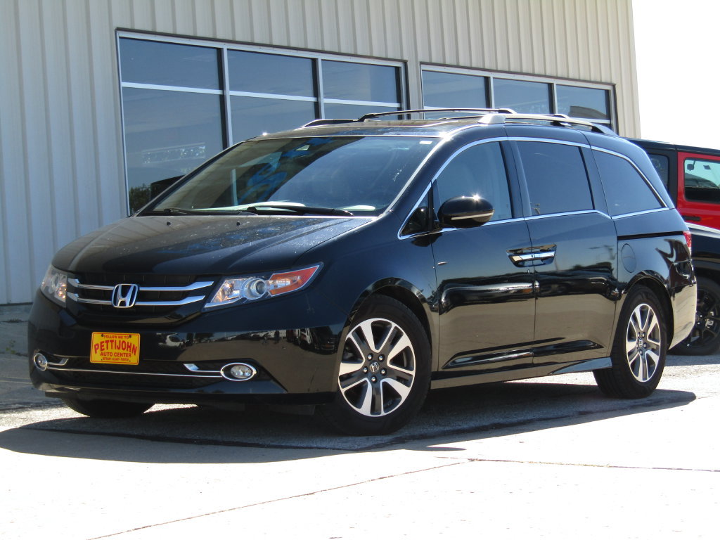 Used 2016 Honda Odyssey Touring Elite image 12