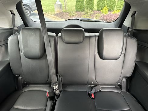 Used 2023 Honda Odyssey Touring image 11