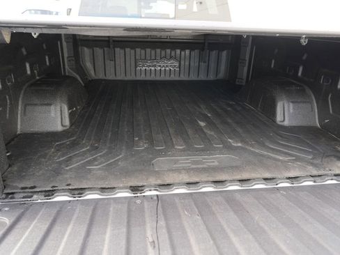 Used 2021 Chevrolet Silverado 1500 High Country w/ Technology Package image 28