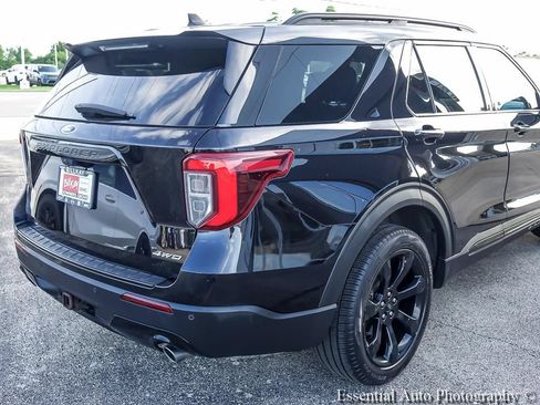 Used 2022 Ford Explorer ST-Line w/ Class IV Trailer Tow Package AWD/4WD image 8