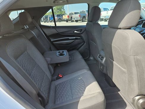 Used 2021 Chevrolet Equinox LT FWD image 31