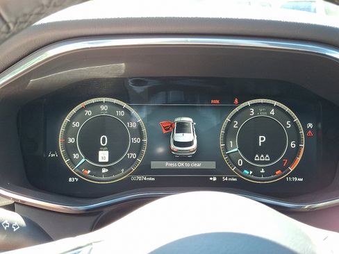 Used 2025 Jaguar F-PACE R-Dynamic S image 26