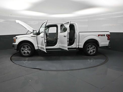 Used 2019 Ford F150 XLT w/ Equipment Group 302A Luxury AWD/4WD image 29