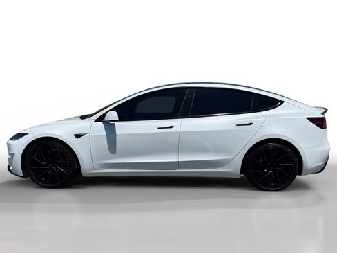 Used 2024 Tesla Model 3 Performance AWD/4WD image 2