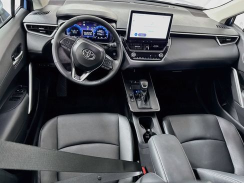 Certified 2026 Toyota Corolla Cross XLE AWD/4WD image 20