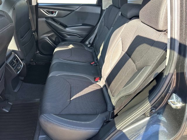 Used 2019 Subaru Forester Premium AWD/4WD image 13