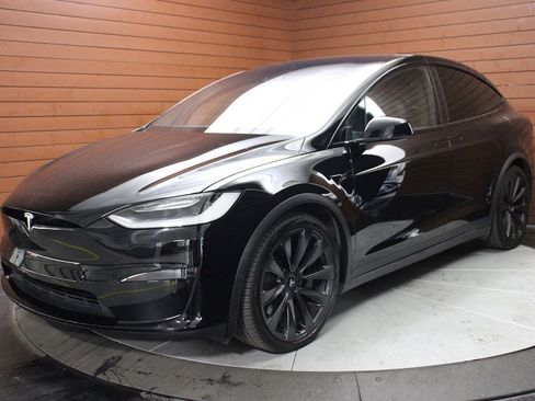 Used 2022 Tesla Model X image 20