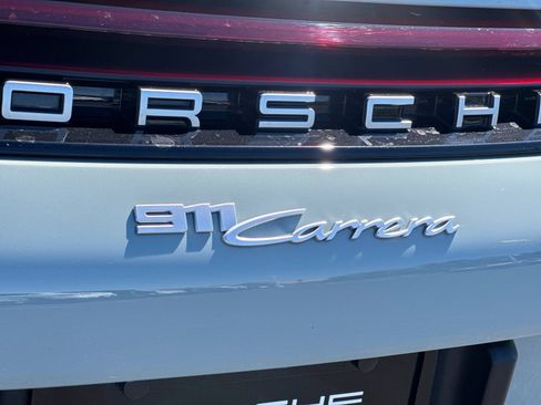 Certified 2026 Porsche 911 Carrera RWD image 28