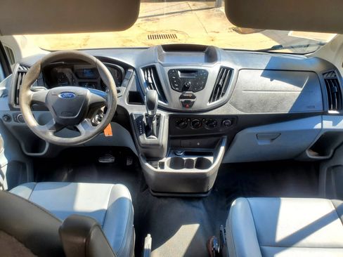 Used 2015 Ford Transit 150 130 Low Roof RWD image 2
