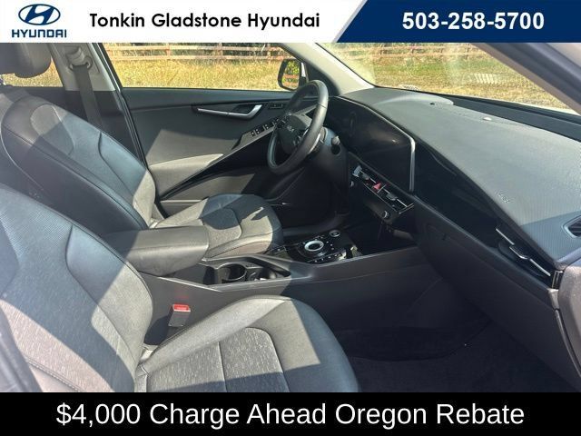 Used 2023 Kia Niro Wave FWD image 25