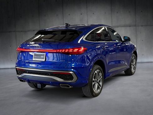 Certified 2025 Audi Q5 Premium Plus w/ Premium Plus AWD/4WD image 5