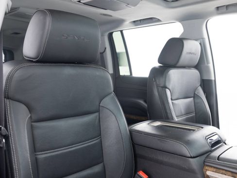 Used 2016 GMC Yukon XL Denali w/ Open Road Package image 26