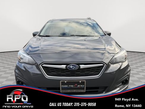Used 2018 Subaru Impreza 2.0i Premium image 8