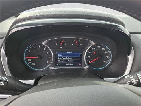 Used 2020 Chevrolet Traverse LT w/ Driver Confidence II Package image 21