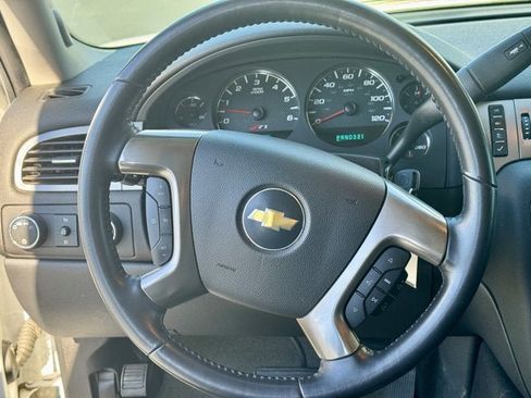 Used 2007 Chevrolet Tahoe LT w/ LT Preferred Equipment Group AWD/4WD image 17