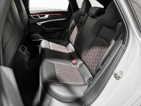 Used 2021 Audi RS 6 w/ Carbon Optic Package AWD/4WD image 27