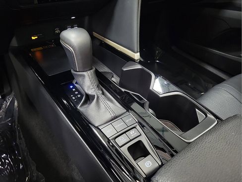 Certified 2025 Toyota Camry XSE FWD image 18