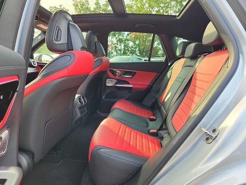 Used 2024 Mercedes-Benz GLC 43 AMG 4MATIC image 10
