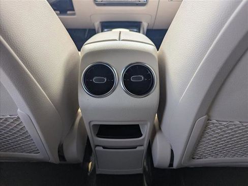 Used 2022 Mercedes-Benz GLA 250 image 16