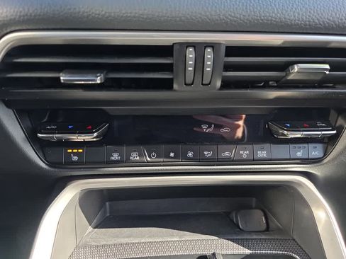 Used 2024 MAZDA CX-90 Plug-In Hybrid w/ Preferred AWD/4WD image 19