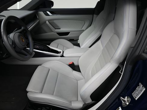 Certified 2024 Porsche 911 Turbo AWD/4WD image 6