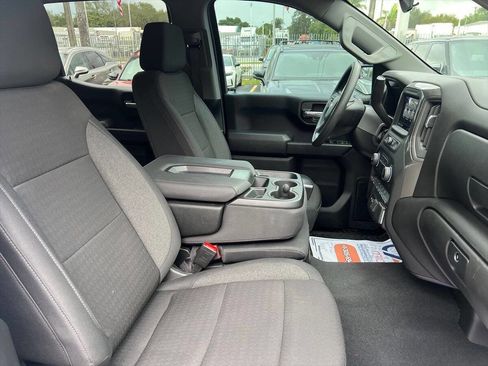 Used 2026 Chevrolet Silverado 1500 Custom image 8