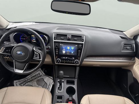 Used 2018 Subaru Outback 2.5i Limited image 15