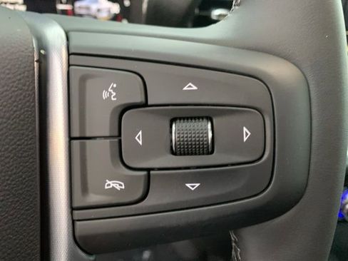 New 2026 GMC Sierra 1500 SLE AWD/4WD image 17