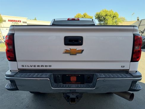 Used 2016 Chevrolet Silverado 2500 LT w/ Z71 Package, Off-Road AWD/4WD image 11