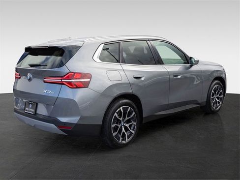 Certified 2025 BMW X3 xDrive30i image 9