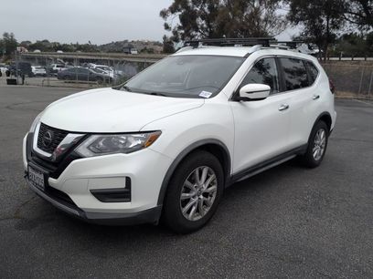 Used 2019 Nissan Rogue SV