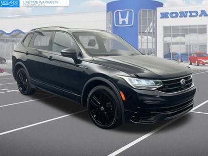 Used 2022 Volkswagen Tiguan SE R-Line