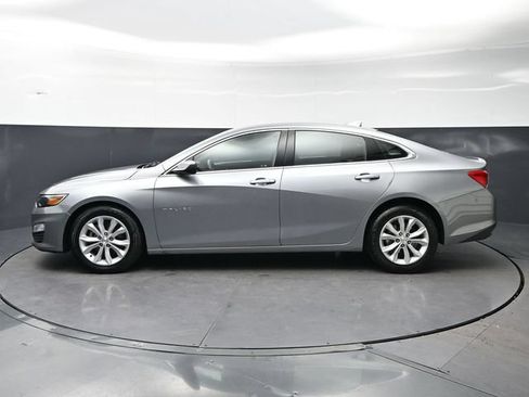 Used 2025 Chevrolet Malibu LT FWD image 8