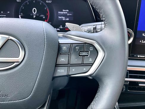 Used 2025 Lexus RX 350 FWD w/ Technology Package image 23