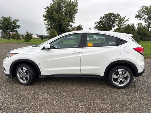 Used 2021 Honda HR-V LX image 7