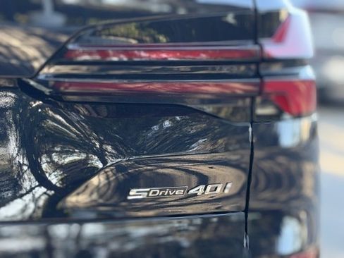 New 2026 BMW X5 sDrive40i w/ M Sport Package image 10