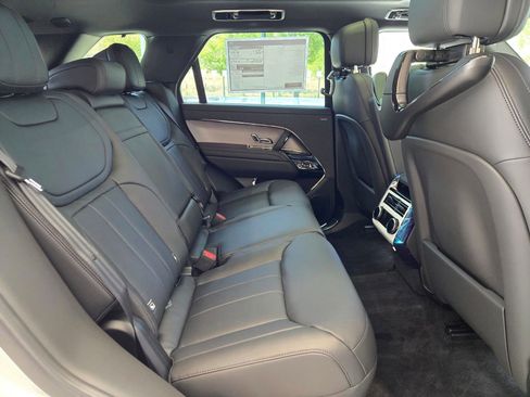 New 2026 Land Rover Range Rover Sport SE AWD/4WD image 8