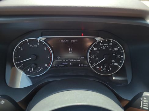 Certified 2021 Nissan Rogue SV FWD image 29