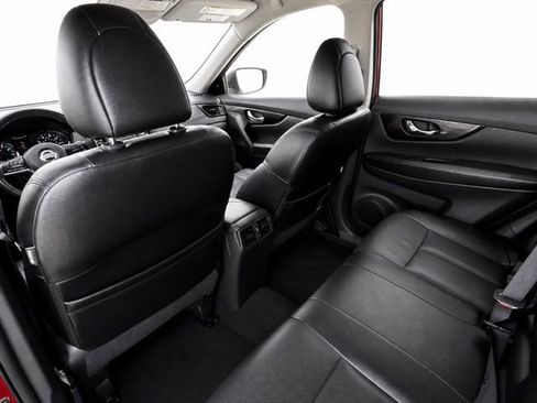 Used 2017 Nissan Rogue SL AWD/4WD image 17
