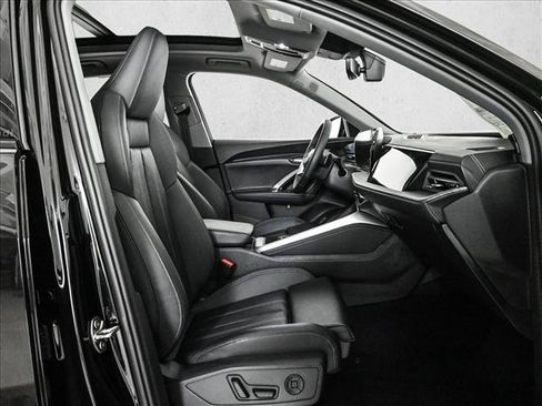 New 2026 Audi Q5 Premium Plus AWD/4WD image 22