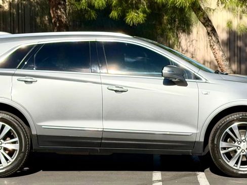 Used 2024 Cadillac XT5 Premium Luxury w/ Technology Package image 4