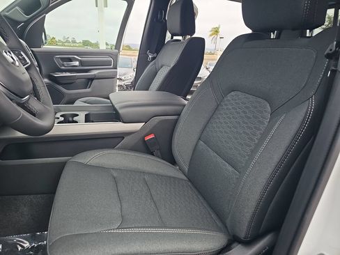 New 2026 RAM 1500 Big Horn AWD/4WD image 14