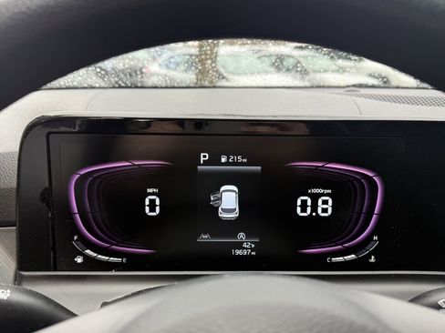 Used 2024 Kia Seltos LX image 11